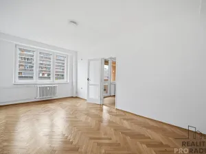Prodej bytu 3+1, Pardubice, Palackého třída, 107 m2