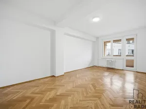 Prodej bytu 3+1, Pardubice, Palackého třída, 107 m2