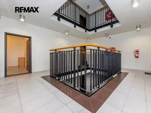 Prodej bytu 2+kk, Praha - Stodůlky, Jeremiášova, 54 m2