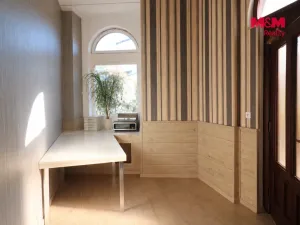 Prodej obchodního prostoru, Karlovy Vary, nábřeží Jana Palacha, 340 m2
