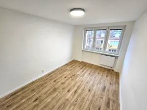 Prodej bytu 3+1, Teplice - Prosetice, Rohová, 75 m2