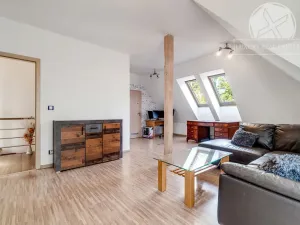 Prodej rodinného domu, Jesenice - Horní Jirčany, 230 m2