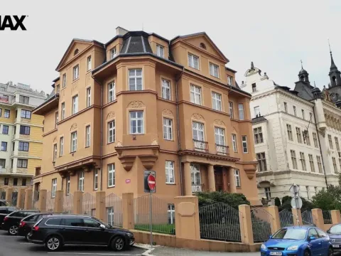 Prodej bytu 3+1, Karlovy Vary, Moskevská, 85 m2