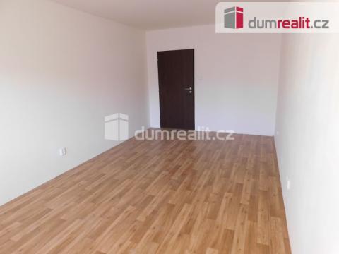 Pronájem bytu 1+1, Opava - Komárov, Podvihovská, 37 m2