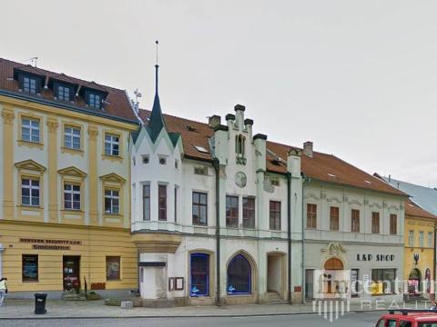 Prodej obchodního prostoru, Chrudim, Resselovo náměstí, 225 m2