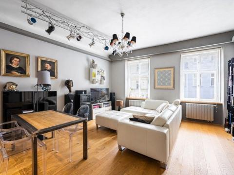 Pronájem bytu 2+1, Praha - Nové Město, Vladislavova, 77 m2