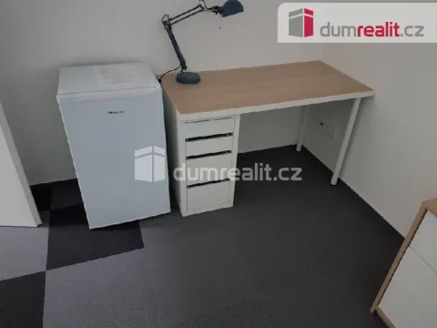 Pronájem bytu 1+kk, Praha - Hostavice, Pilská, 18 m2