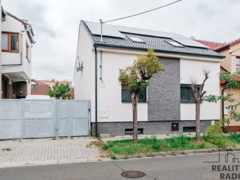 Prodej rodinného domu, Hodonín, Bezručova, 158 m2