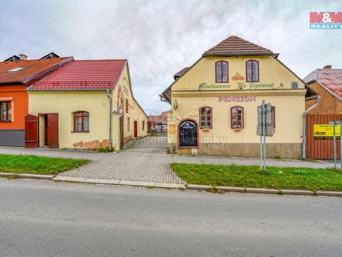 Prodej ubytování, Starý Plzenec, Masarykovo náměstí, 929 m2