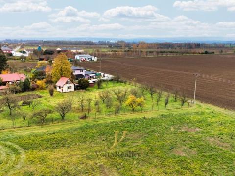 Prodej pozemku pro bydlení, Kožušany-Tážaly, 843 m2