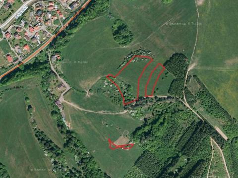 Prodej podílu zemědělské půdy, Lhota u Vsetína, 1402 m2