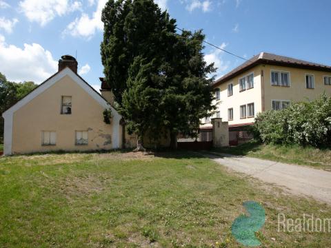 Prodej zemědělské usedlosti, Sedlčany - Libíň, 4252 m2