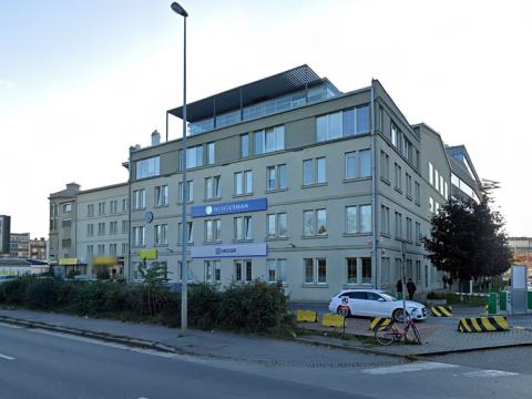 Pronájem kanceláře, Praha - Smíchov, Rozkošného, 280 m2