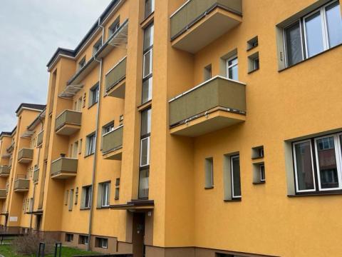 Prodej bytu 2+kk, Vsetín, Na Kamencoch, 50 m2