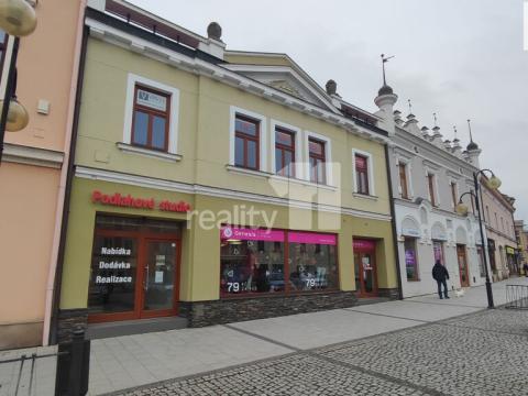 Pronájem obchodního prostoru, Holešov, nám. Dr. E. Beneše, 25 m2