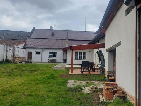 Prodej rodinného domu, Dub nad Moravou - Tučapy, 450 m2