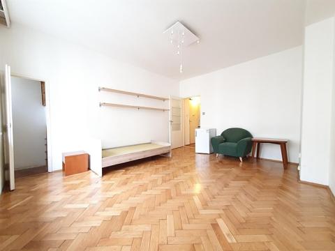 Pronájem bytu 1+kk, Praha - Nové Město, Na výtoni, 26 m2