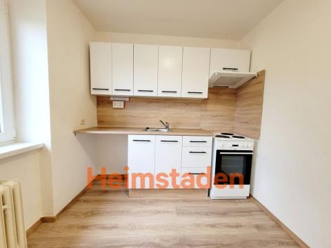 Pronájem bytu 1+1, Havířov - Šumbark, Opletalova, 28 m2