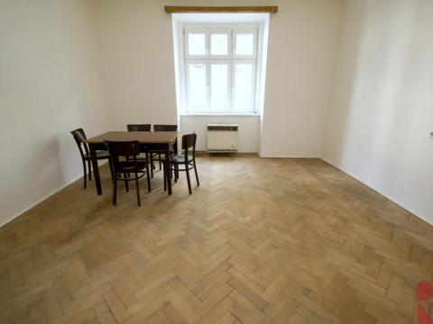 Prodej bytu 2+kk, Praha - Holešovice, Komunardů, 56 m2