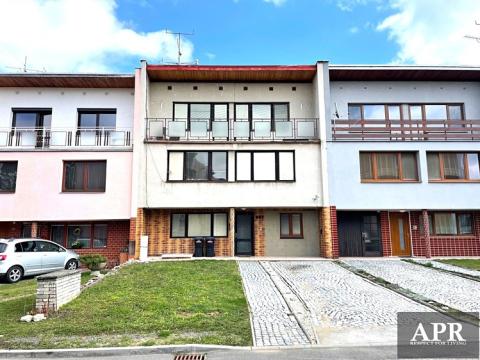 Prodej rodinného domu, Nivnice, Nová Čtvrť, 200 m2