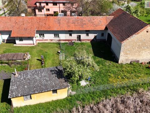 Prodej rodinného domu, Vinařice, 485 m2