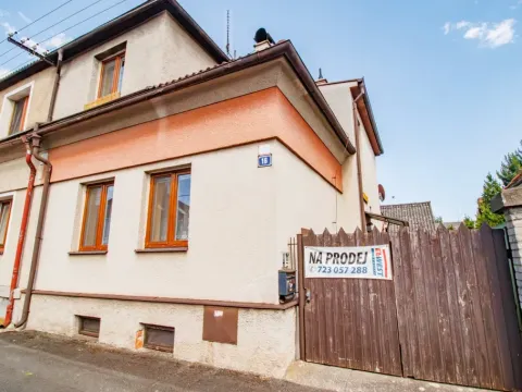 Prodej rodinného domu, Horažďovice, Zahradní, 100 m2
