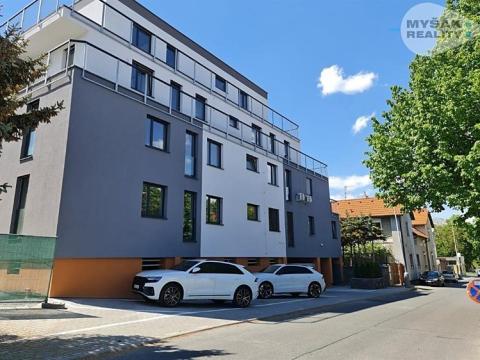 Prodej bytu 2+kk, Kladno, Vrchlického, 74 m2