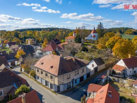 Prodej rodinného domu, Záboří, 390 m2