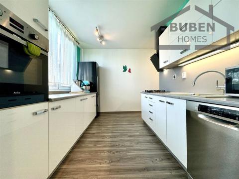 Prodej bytu 3+1, Tachov, Bělojarská, 66 m2