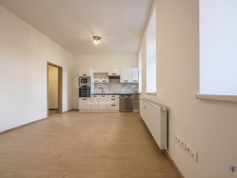 Pronájem bytu 1+kk, Lipník nad Bečvou, Perštýnská, 35 m2