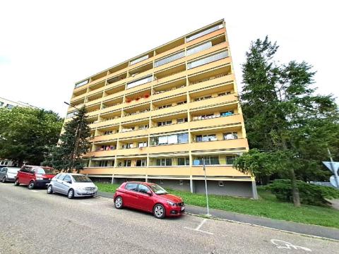 Prodej bytu 3+1, Kolín, Tisovecká, 74 m2