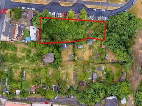 Prodej komerčního pozemku, Karlovy Vary, Uvalská, 1700 m2