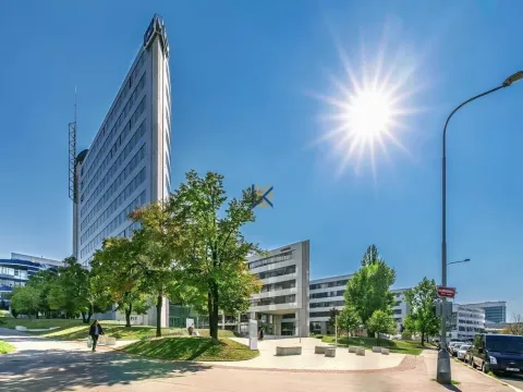 Pronájem kanceláře, Praha - Nusle, Na hřebenech II, 651 m2