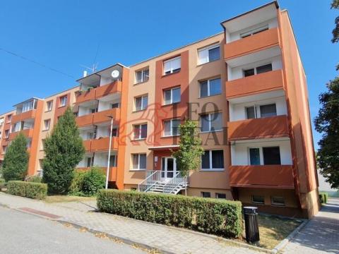 Prodej bytu 4+1, Hustopeče, U Větrolamu, 89 m2