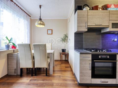 Prodej bytu 2+1, Klatovy - Klatovy III, Prusíkova, 62 m2