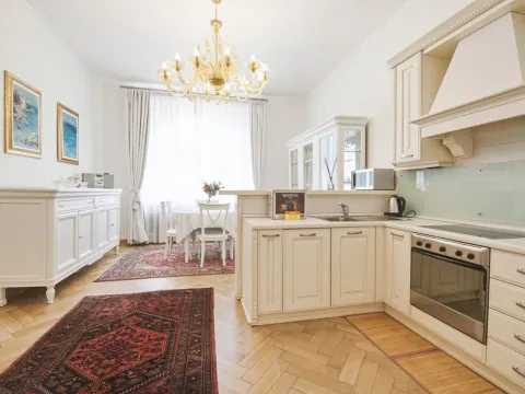 Pronájem bytu 3+kk, Praha - Nové Město, Truhlářská, 79 m2