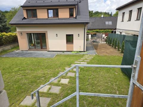 Prodej rodinného domu, Kladno, 431 m2
