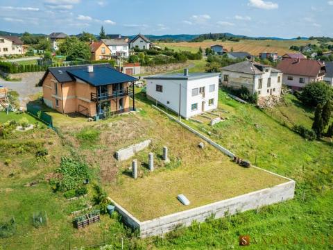 Prodej vícegeneračního domu, Buš, 268 m2