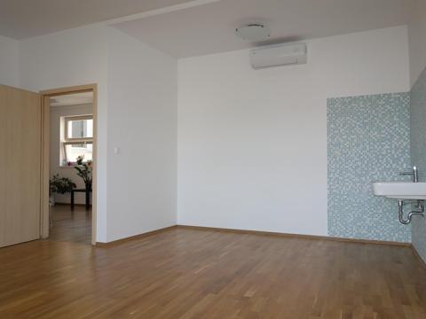 Pronájem ordinace, Brno, Údolní, 28 m2