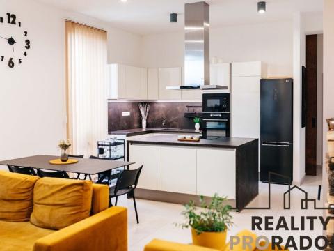 Prodej rodinného domu, Hrušky, Na zahajce, 106 m2