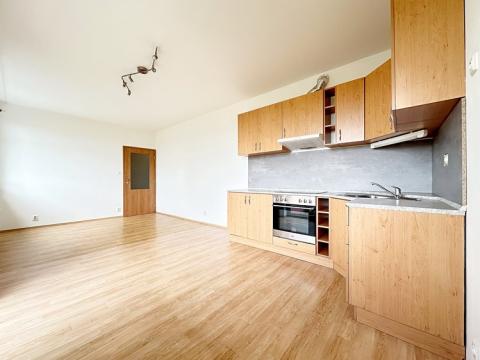 Pronájem bytu 2+kk, Praha - Vinoř, Českodubská, 51 m2