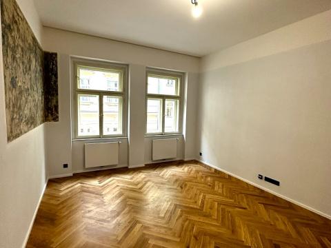 Pronájem bytu 2+1, Praha - Nové Město, Opatovická, 72 m2