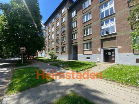 Pronájem bytu 1+kk, Karviná - Nové Město, Fibichova, 31 m2