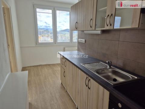 Pronájem bytu 2+1, Český Krumlov - Nádražní Předměstí, Za Nádražím, 60 m2