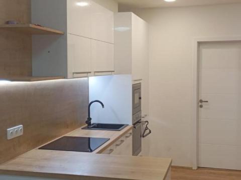 Pronájem bytu 2+kk, Velké Meziříčí, Komenského, 52 m2