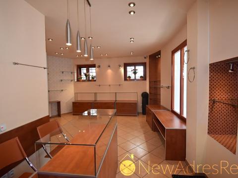 Prodej obchodního prostoru, Karlovy Vary, Zámecký vrch, 28 m2