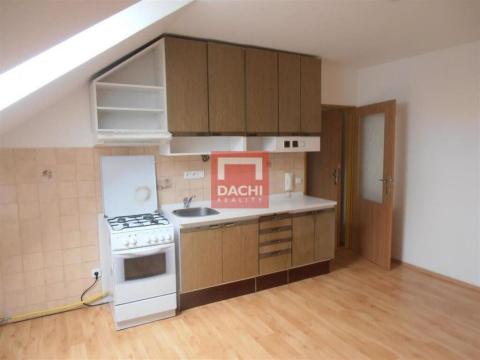 Pronájem bytu 2+1, Olomouc - Lazce, Dlouhá, 65 m2