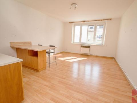 Pronájem bytu 2+kk, Praha - Nusle, Sdružení, 50 m2