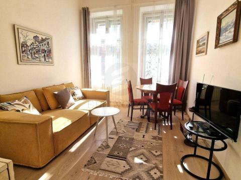 Pronájem bytu 2+kk, Praha - Vinohrady, Šafaříkova, 39 m2