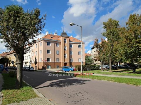 Prodej bytu 4+kk, Znojmo, Máchovo náměstí, 107 m2